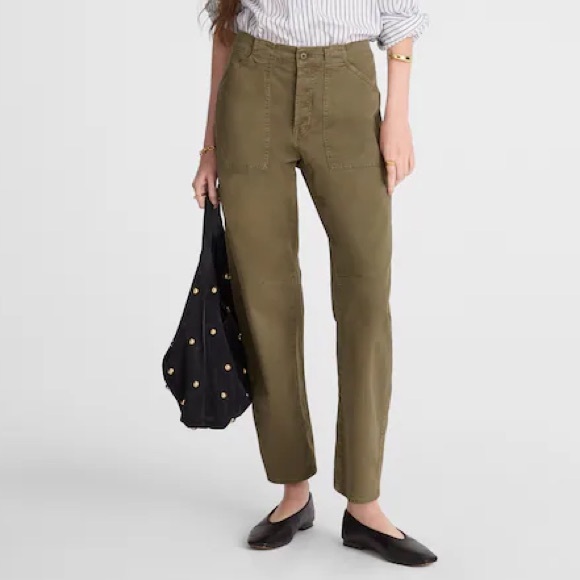 Madewell The Petite Darted Barrel-Leg Utility Pant Safari Khaki Size 27P NV615 - Picture 2 of 10